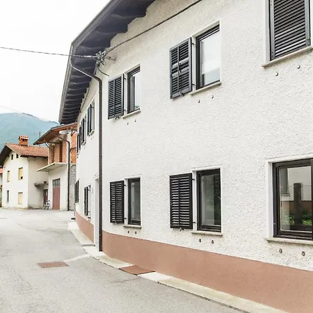 Hisa Bubi Apartamento Tolmin