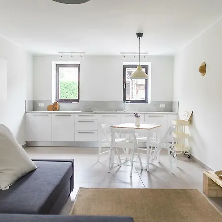 Hisa Bubi Apartment *
